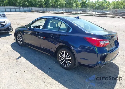 2018 Subaru Legacy 2.5I Premium z USA, uszkodzony, nr VIN 4S3BNAF69J3040055